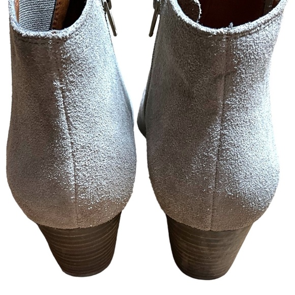 LUCKY BRAND Genuine Suede Leather Beige Ankle Booties Stacked 2.5” Heel US Sz 10 - Picture 6 of 10